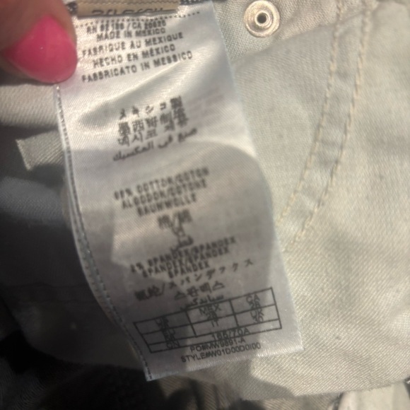 Guess gray Jean Shorts Classic - Picture 4 of 4